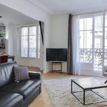 Beautiful Bright In 18th Arr By Guestready * Paris