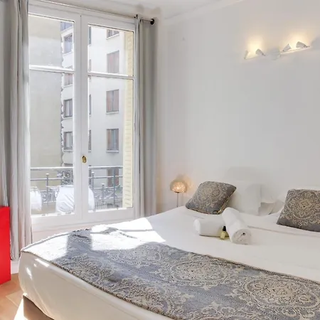 Beautiful Bright In 18th Arr By Guestready Paris